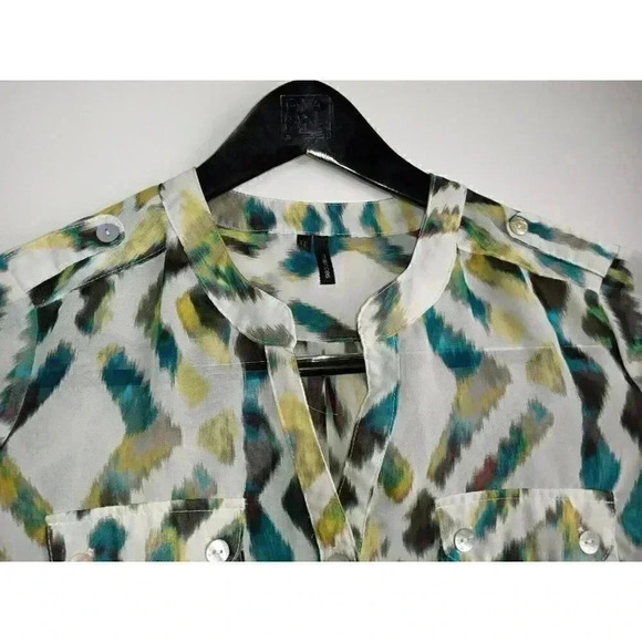 Maurices  Women's Sheer Multicolor Button Down Blouse sz Large - Picture 3 of 11